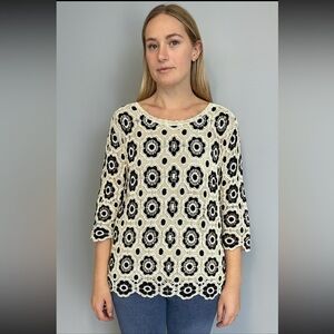 Cream and Black Boxy Blouse with Cuffed 3/4 Sleeves NWT
